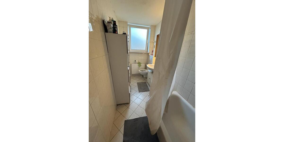 Etagenwohnung München Schwabing-Freimann - 4 Zimmer, 18 m&sup2;, 620&euro; | Angebot:26025690