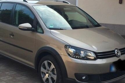 VW Touran 199.000 km 9.900 &euro; Mockrehna 04862