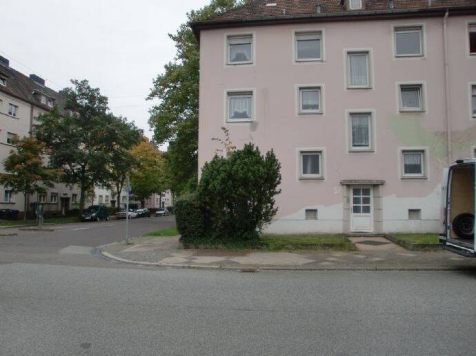 2 ZKB, 1.OG re, Riegelsbergerstr. 57, 66113 Saarbrücken 2 zimmer