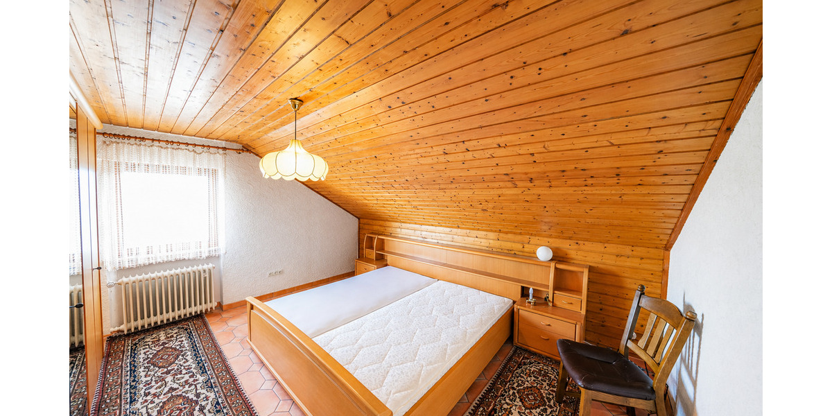 Einfamilienhaus Balingen - 6 Zimmer, 140 m&sup2;, 379.000&euro; | Angebot:25741053