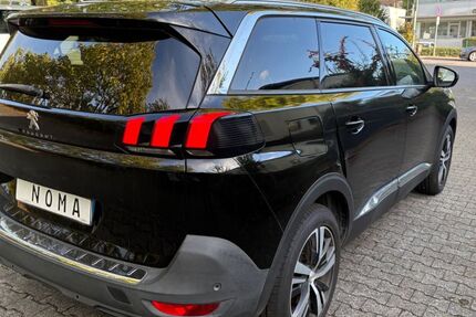 Peugeot 5008 200.903 km 12.614 € Frankfurt am Main 60389