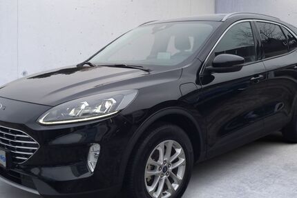 Ford Kuga 33.442 km 23.990 &euro; Konstanz 78467