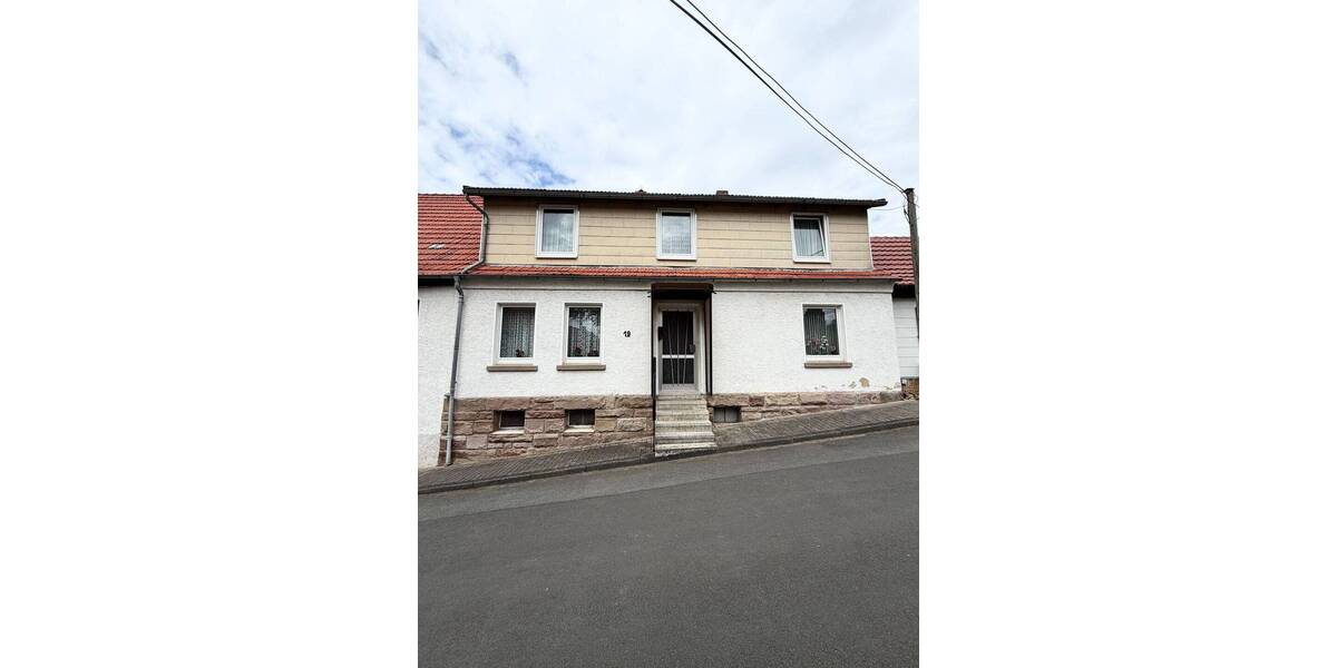 Einfamilienhaus Uslar Verliehausen - 7 Zimmer, 89.000&euro; | Angebot:26657193