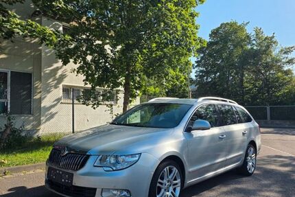 Skoda Superb 306.000 km 3.499 &euro; Augsburg 86167