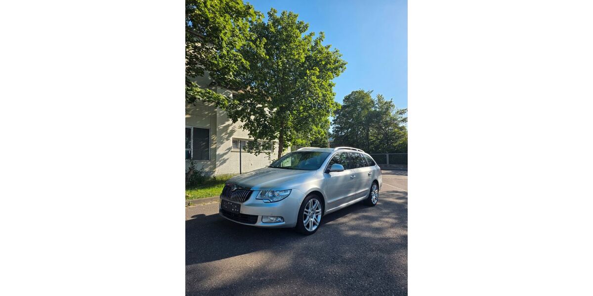 Skoda Superb 306.000 km 3.499 &euro; Augsburg 86167
