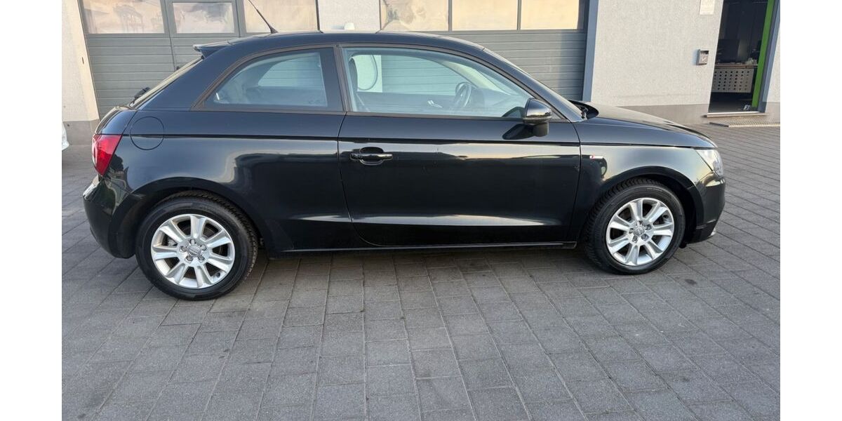 Audi A1 249.900 km 4.200 &euro; Tünsdorf 66693
