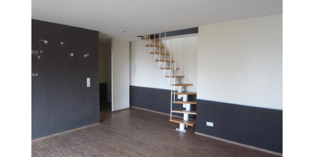 Dachgeschoßwohnung Burg - 3 Zimmer, 96 m&sup2;, 626&euro; | Angebot:26323293