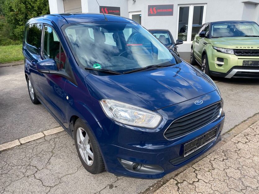 Ford Tourneo Courier 141.000 km 5.990 € Nalbach/Körprich 66809