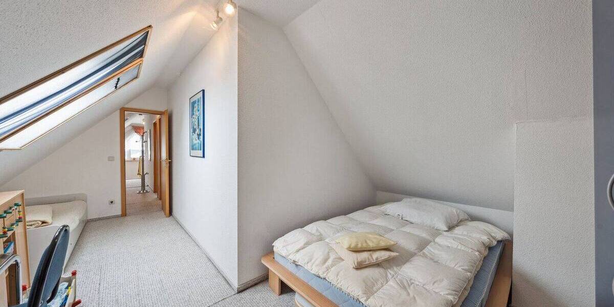 Einfamilienhaus Schwielochsee Goyatz - 7 Zimmer, 274 m&sup2;, 575.000&euro; | Angebot:25784270