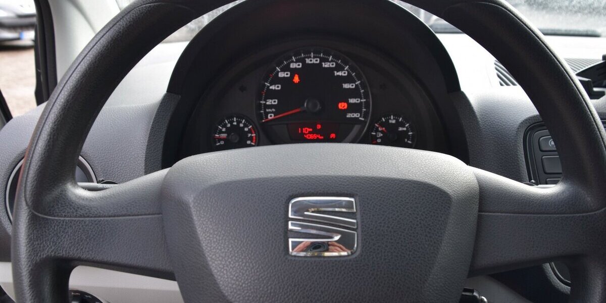 Seat Mii Style You&Mii*Navi*GRA*PDC*5Trg*Winterreifen 40.000 km 8.980 € Rastede 26160