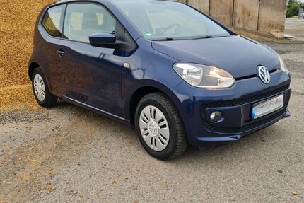 VW up! 109.983 km 6.300 &euro; Neustadt Dosse 16845