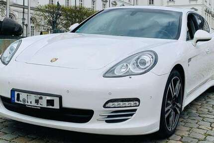 Porsche Panamera 135.000 km 31.500 &euro; Köln, Stadt 51143