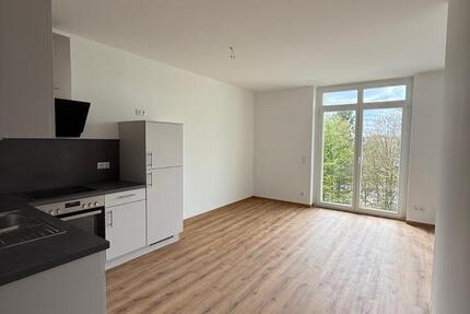 2 Zimmer Wohnung in Waldsassen inkl. Küche u. Stellplatz 2 zimmer