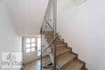 Coole 4-Zimmer-Maisonette-Wohnung mit Sonnenterrasse, Balkon u. Garage