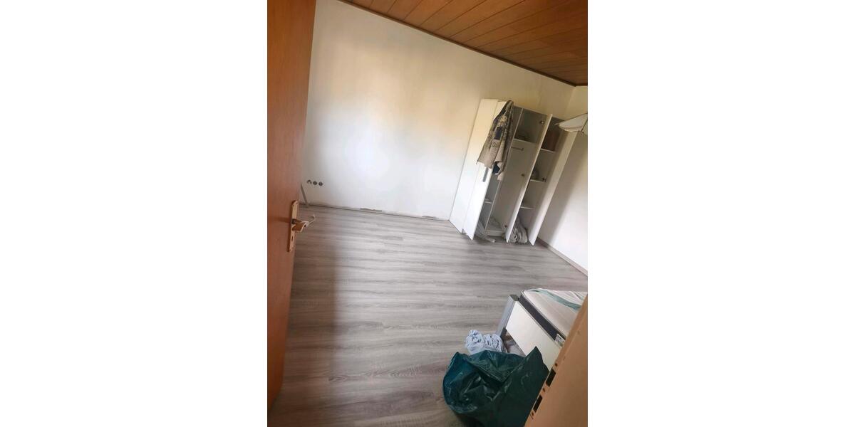 Einfamilienhaus Kronach - 3 Zimmer, 90 m&sup2;, 60.000&euro; | Angebot:26897797