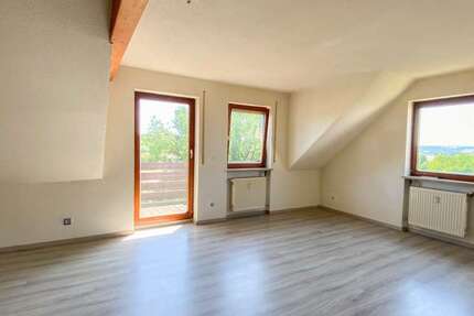 Wohnung zum Kaufen in Itzgrund Gleußen 138.000 € 81.12 m² 3 zimmer