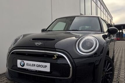 Mini Cooper SE 33.490 km 15.977 &euro; Kaiserslautern 67663