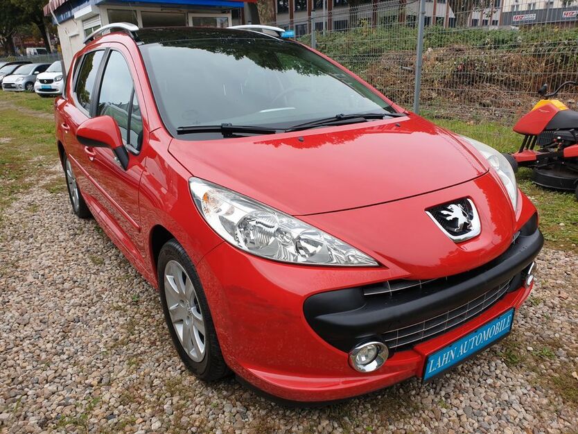 Peugeot 207 164.281 km 2.699 € Berlin 12055