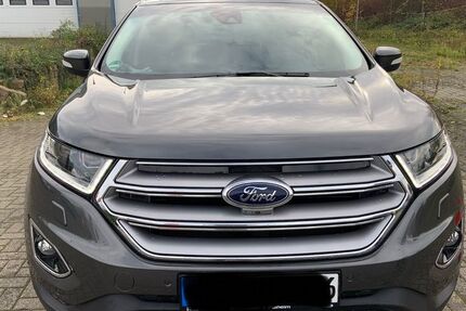 Ford Edge 141.069 km 17.490 € Grevenbroich 41517