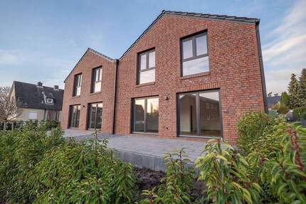 Haus Stade Altländer Viertel - 4 Zimmer, 108 m&sup2;, 1.715&euro; | Angebot:24873759