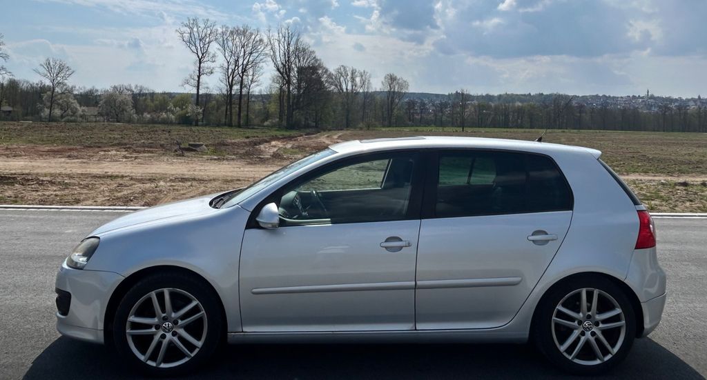 VW Golf 250.000 km 2.100 &euro; Seukendorf 90556