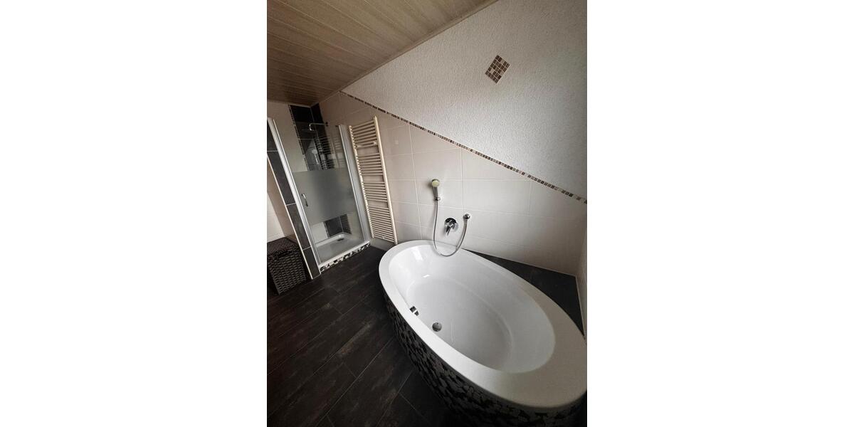 Etagenwohnung Wemding - 3 Zimmer, 100 m&sup2;, 900&euro; | Angebot:26489928