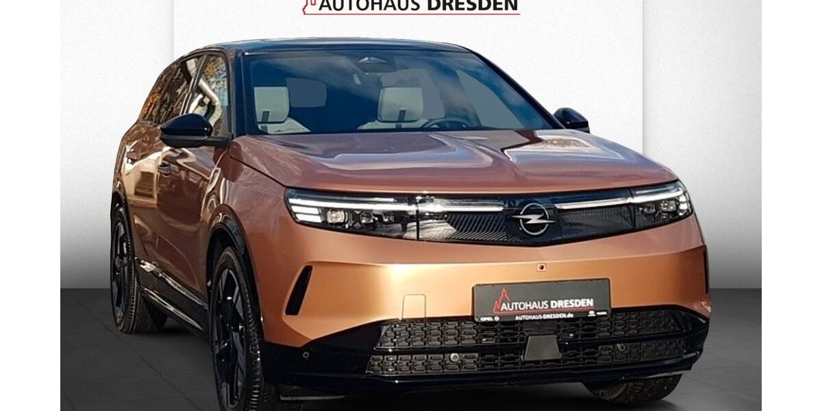 Opel Grandland (X) 14.000 km 33.490 &euro; Dresden 01067