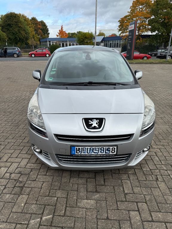 Peugeot 5008 185.313 km 4.999 € Bremen 28325