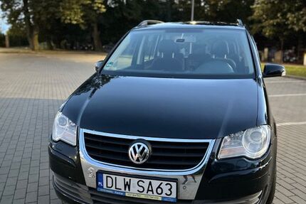 VW Touran 223.500 km 4.000 &euro; Görlitz 02628