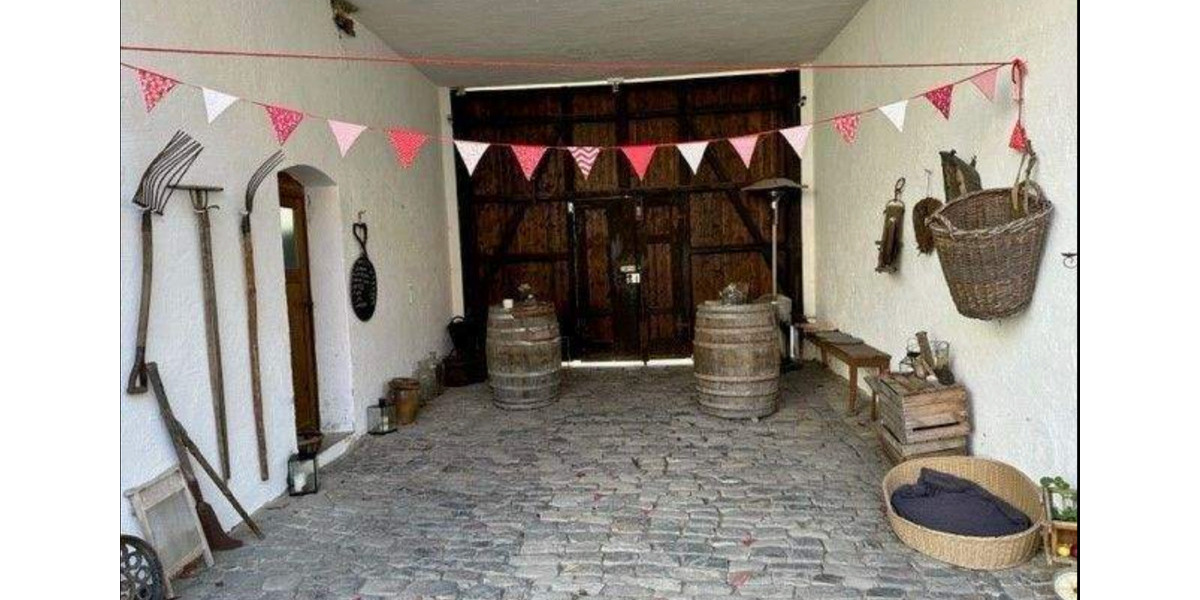 Bauernhaus, Landhaus Weida - 16 Zimmer, 500 m&sup2;, 750.000&euro; | Angebot:24485792