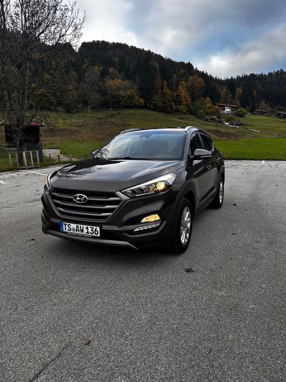Hyundai TUCSON 139.000 km 11.500 € Reit im Winkl 83242