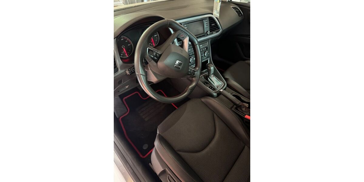 Seat Leon 108.000 km 9.500 &euro; Eggenfelden 84307