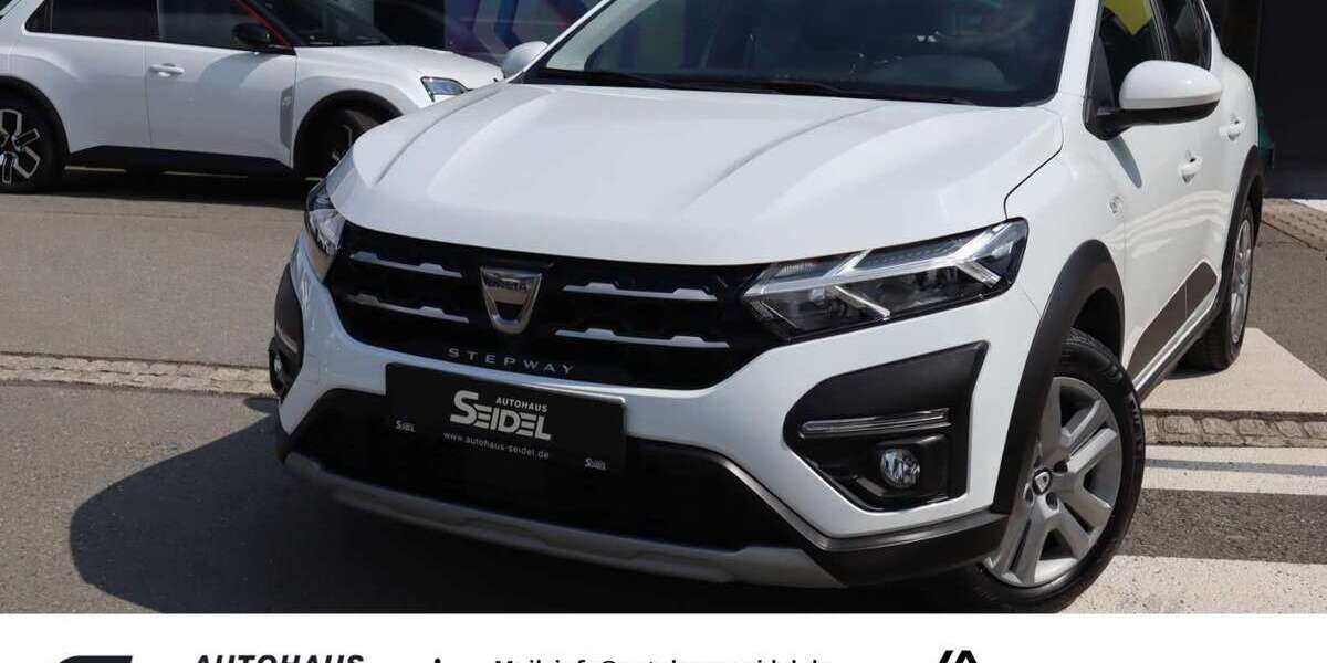 Dacia Sandero 54.105 km 12.487 &euro; Zwickau 08056