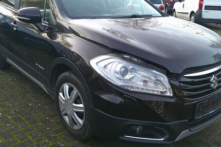 Suzuki SX4 83.000 km 12.999 &euro; Neddemin 17039