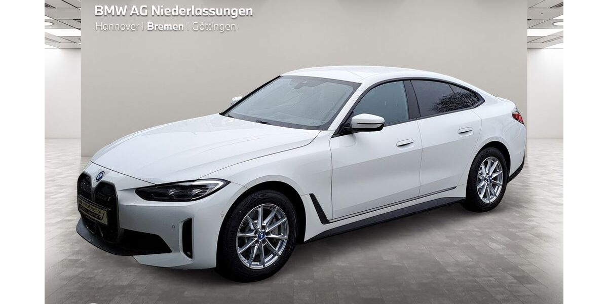 BMW i4 20.165 km 43.912 &euro; Bremen 28279