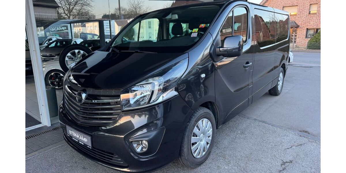 Opel Vivaro 170.000 km 9.990 &euro; Bad Salzuflen 32105