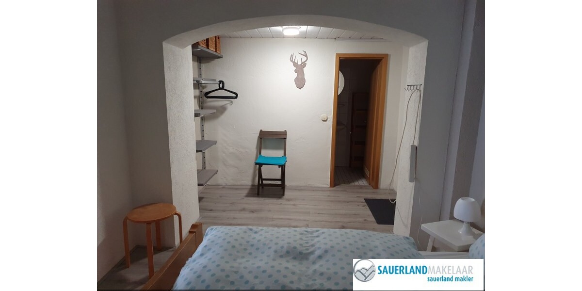 Mehrfamilienhaus aufgeteilt in 3 Wohnungen in Schwalefeld - Mehrfamilienhaus, Wohnhaus Willingen-Schwalefeld Schwalefeld | Angebot:7587765
