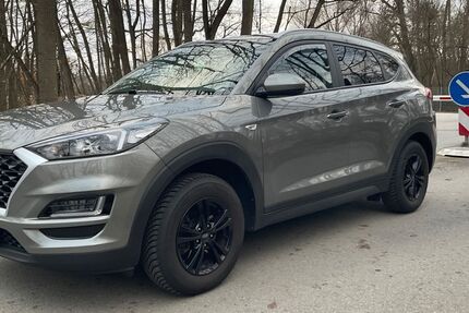 Hyundai TUCSON 96.220 km 14.800 &euro; Raunheim 65479