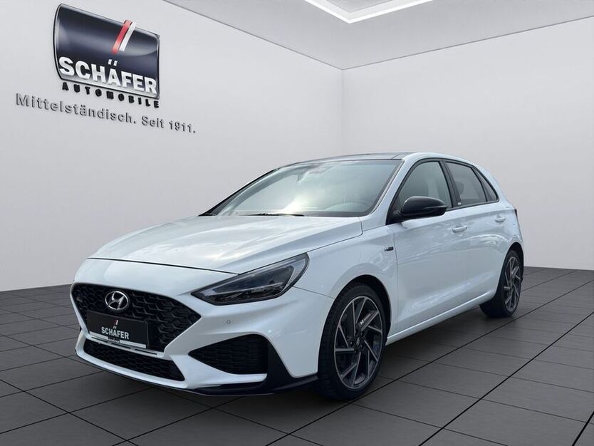 i30