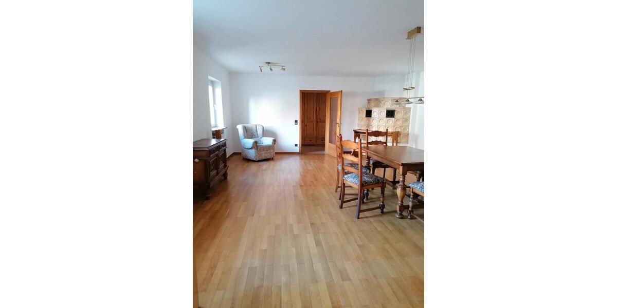 Einfamilienhaus Schweinfurt Bellevue - 2 Zimmer, 124 m&sup2;, 1.250&euro; | Angebot:26048186