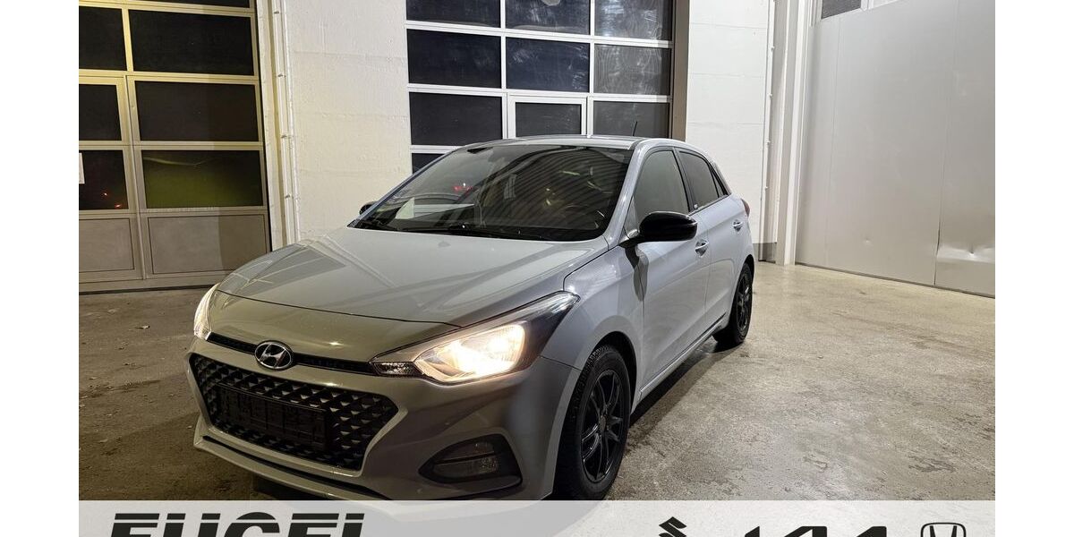 Hyundai i20 26.000 km 12.699 &euro; Oberlungwitz 09353