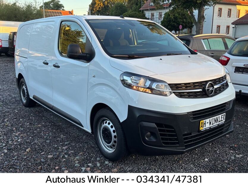 Opel Vivaro 67.986 km 18.990 € Geithain 04643
