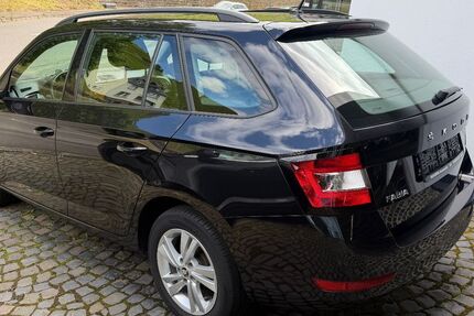 Skoda Fabia 39.300 km 14.290 &euro; Zell (Mosel) 56856