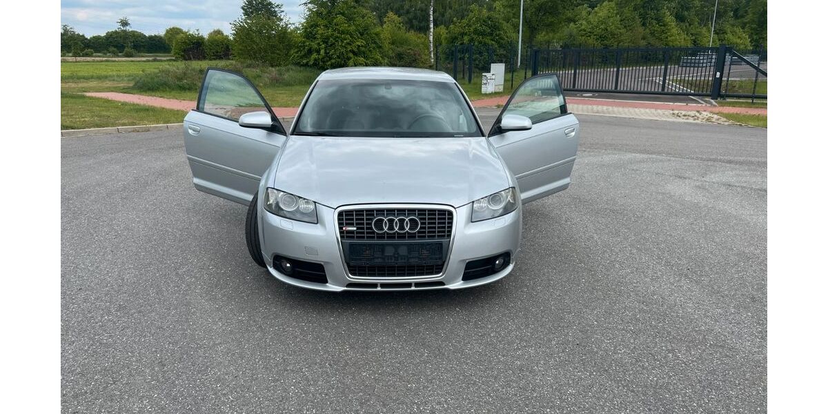Audi A3 268.000 km 3.350 &euro; Trappenkamp 24610