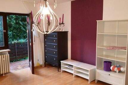 Möbliertes Apartment mit Balkon :-) Nur 12 Minuten bis Würzburg Zentrum, Abfahrt Würzburg Kist 1 zimmer