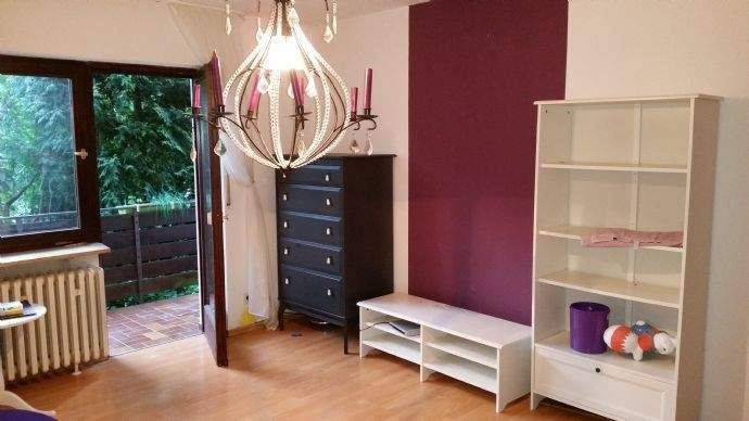 Möbliertes Apartment mit Balkon :-) Nur 12 Minuten bis Würzburg Zentrum, Abfahrt Würzburg Kist 1 zimmer