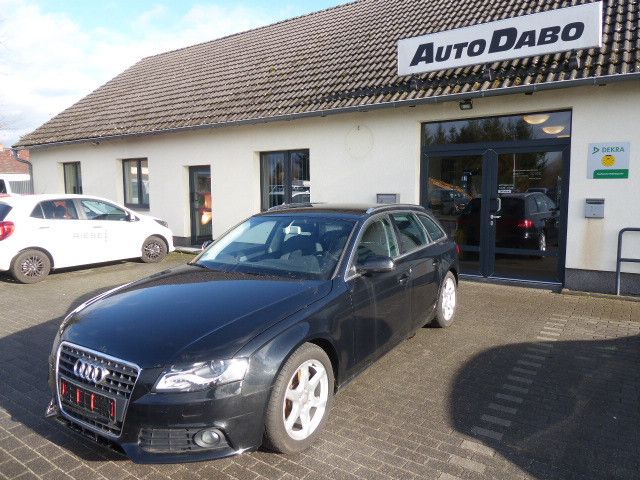 Audi A4 130.613 km 6.985 € Jaenschwalde 03197
