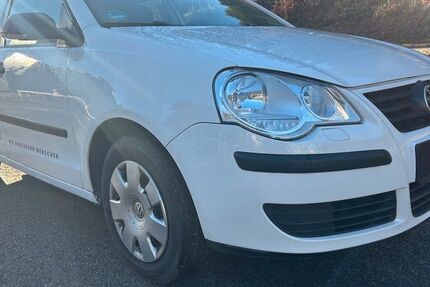 VW Polo 179.000 km 3.299 &euro; Altensteig 72213