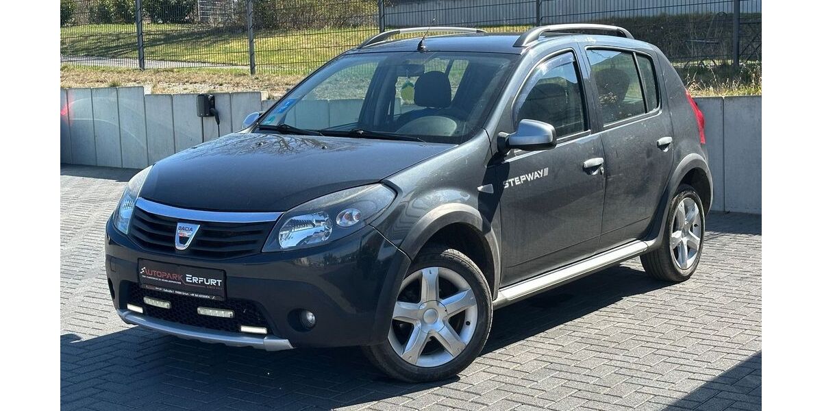 Dacia Sandero 133.675 km 3.990 &euro; Erfurt 99085