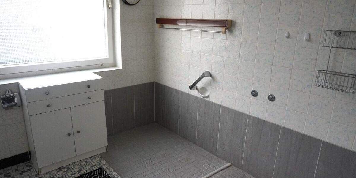 Großzügige 3 Zimmer Wohnung im Erdgeschoss 3 zimmer